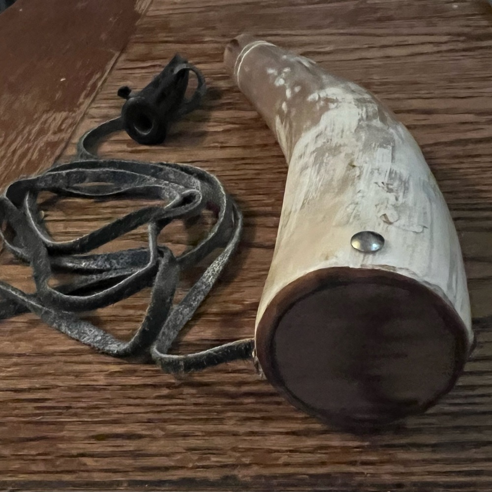 Rustic Vintage Horn Gun Powder Vessel with Straps